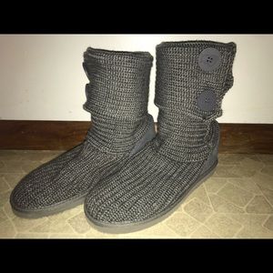 Women’s Size 12 Grey Knit LAMO Boots